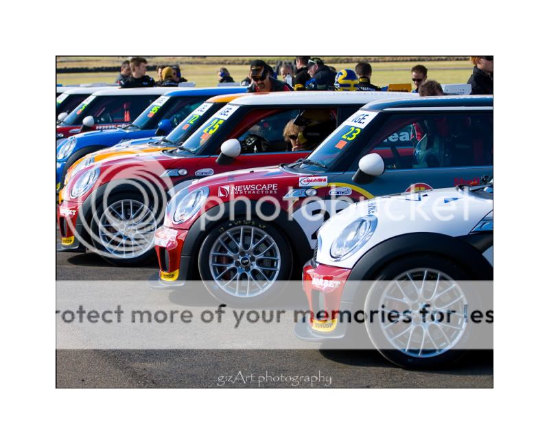 IMAGE: http://i436.photobucket.com/albums/qq84/fastwrxau/IMG_2238-1.jpg