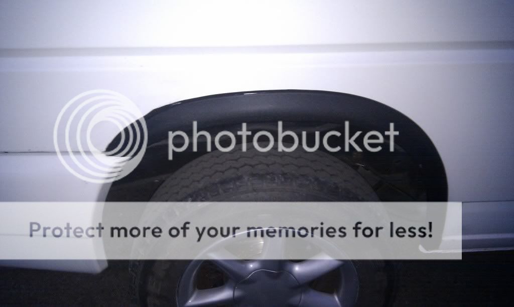any pics of Vans with the black wheel arch trims VW T4 Forum VW T5